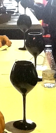 La_Nariz_de_Oro_copas_negras_reales
